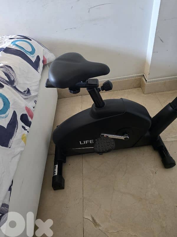 magnetic training bycicle from Life Fit 0