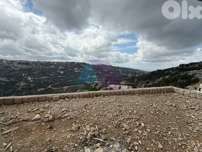 "Payment Facilities" Villa+Terrace+view 4sale in Ashkout-فيلا في عشقوت