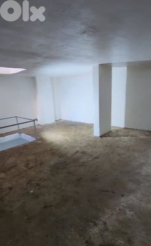 warehouse for sale in bourj hammoud 0