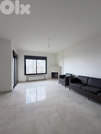 Apartment for Sale in Qennebet Broumana  شقة للبيع في قنابة برمانا
