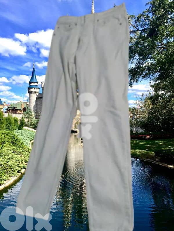 Zara white jeans. 0