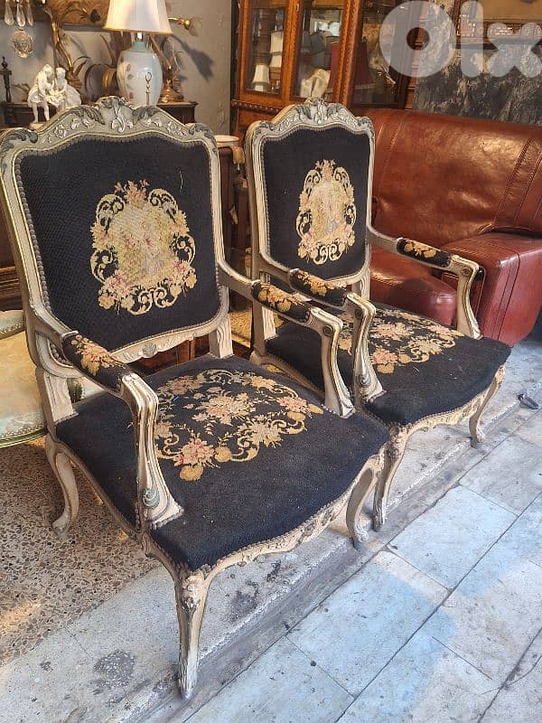 2 antique aubisson handmade bergers 0