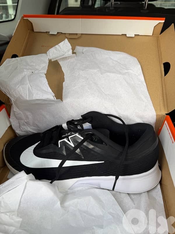 nike padel or tennis shoes 1