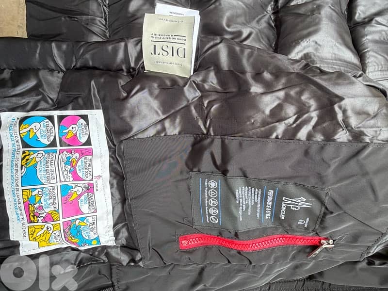 Moncler Black Puffer Jacket – Never Worn 3