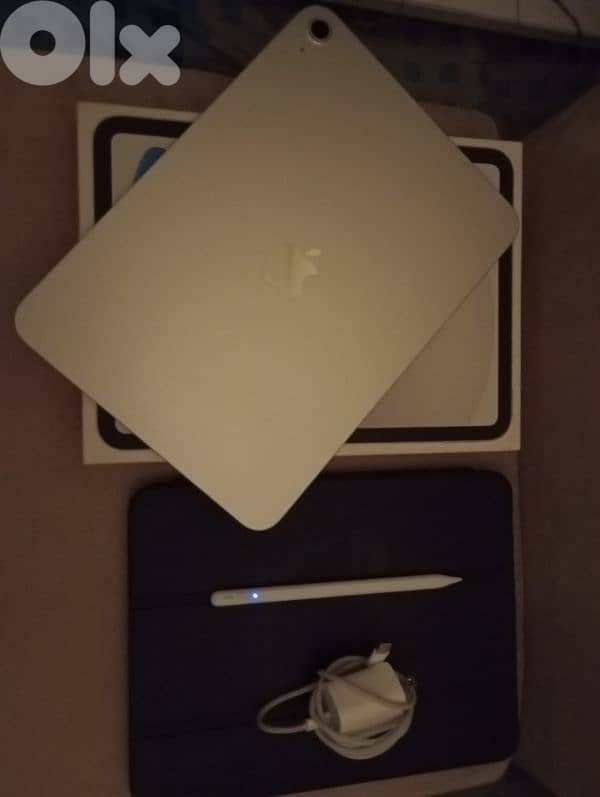 Ipad A16 2025 '256gb' 375$ 2