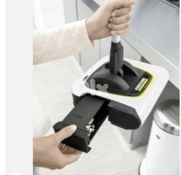Karcher  Cordless rechargeable  carpet/floor hand cleaner 2