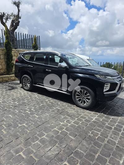 Mitsubishi Pajero 2020