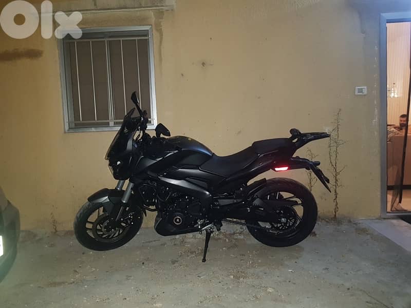 Dominar 400 1