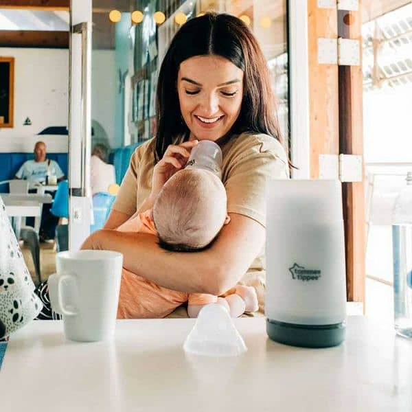Tommee Tippee Travel Warms Travel Bottle And Food Warmer 6