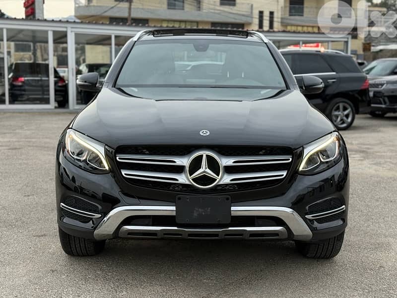 Mercedes-Benz GLC300 4Matic 2018 0