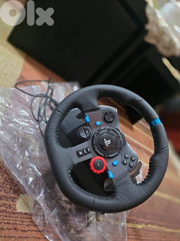 Logitech G29 steering wheel 0