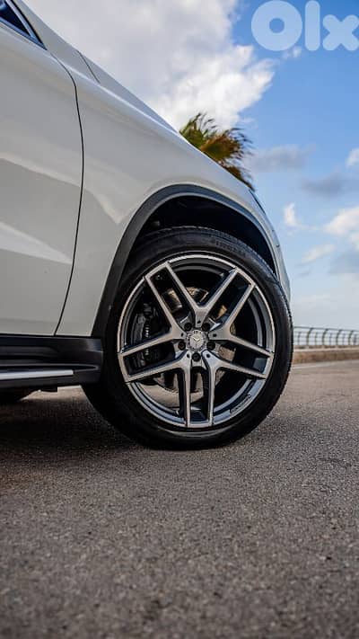 MERCEDES  GLE 400 COUPE  2017 FULLY SERVICED & MAINTAINED 54000km ONLY