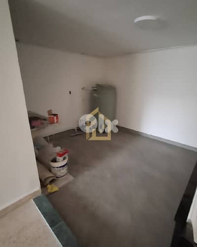 Shop for rent in Dekwaneh DW76 محل تجاري للإيجار في  الدكوانة