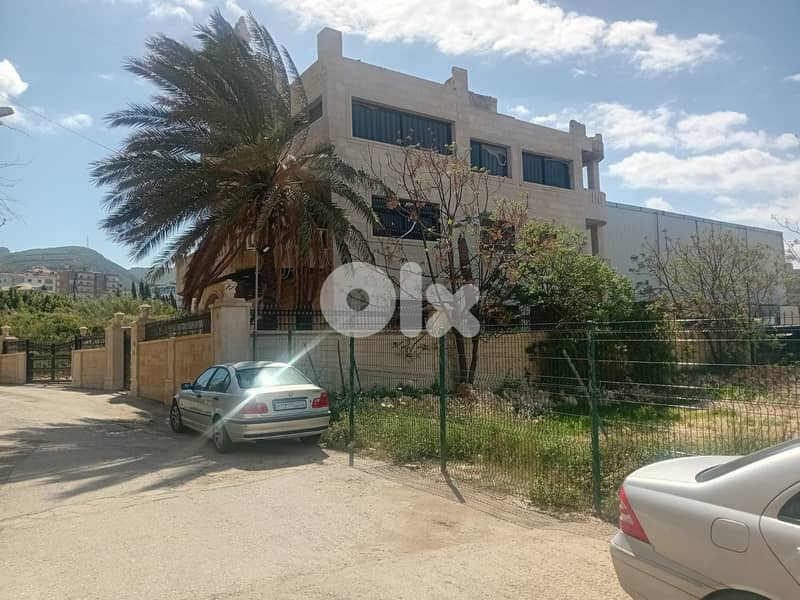 RWB155DL - Building for sale in Batroun 0