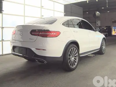 GLC 300 COUPE 300 4matic AMG CLEAN CARFAX