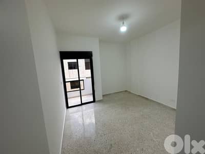 GMK251SS - Apartment For Sale In Zouk Mosbeh  - شقة للبيع في زوق مصبح