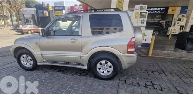 Mitsubishi Pajero 2004