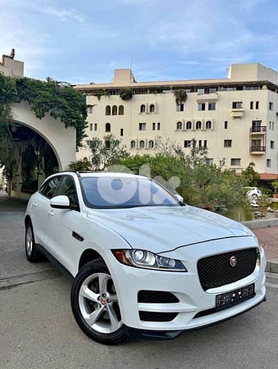 Jaguar F Pace 2017 (Premium) - 6Cylinders - 4Wheel - Clean carfax