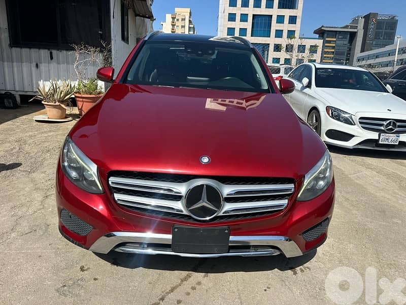 Mercedes-Benz GLC-Class 2017 clean car fax 4 matic 47000 miles 0