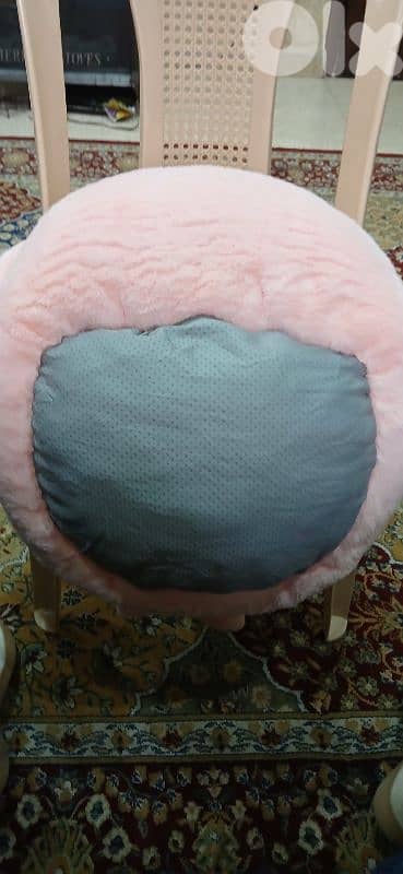 baby shark cushion pink 1