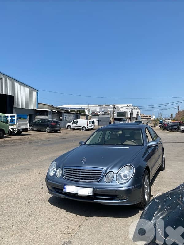 Mercedes-Benz E-Class 2003 0