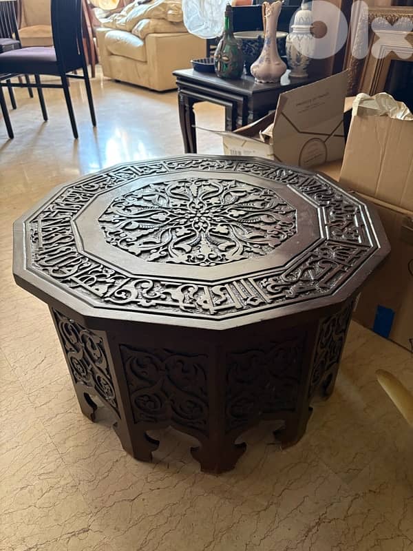 Table basse de style Oriental 0