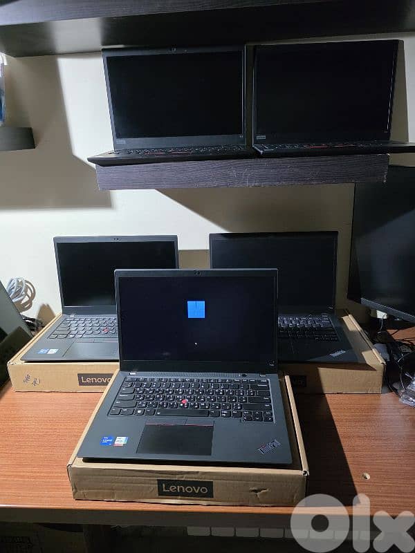 LAPTOP LENOVO THINKPAD T14S TOUCH I7  32 GB RAM NVME 512 GB GRADE A+ 2