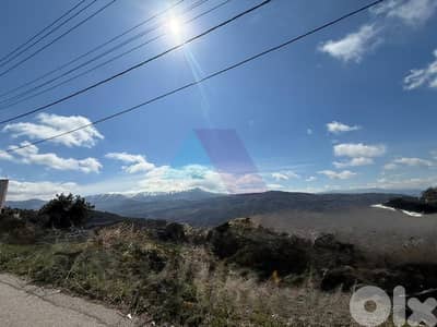 4000m2 land+mountain view 4sale in Wata el joz-أرض للبيع في وطى الجوز
