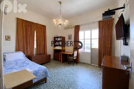 Apartment for sale in Achrafieh Ref#PA124 شقة للبيع في الأشرفية
