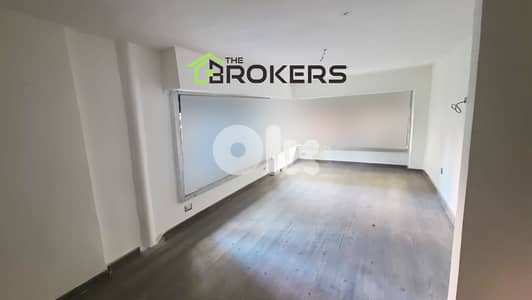 Shop for Sale in Hamra محل للبيع في الحمرا