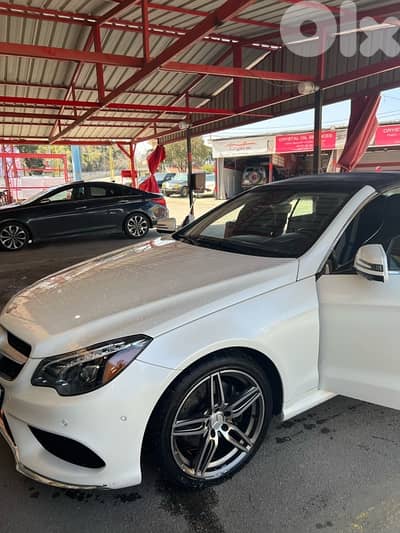 Mercedes-Benz E350 AMG