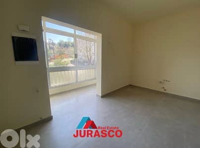 apartment for sale in feytroun 230m / شقة للبيع فيطرون ٢٣٠متر