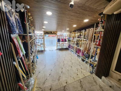 Shop/ Newelne for rent in autostrad Jbeilناولني- محل على اوتستراد جبيل