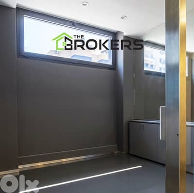 Office for Rent in Furn Al Chebak مكتب للايجار في فرن الشباك