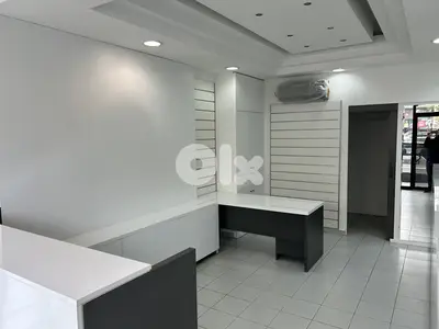 Showroom Furniture