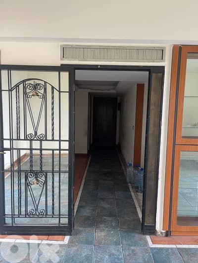 jounieh highway apartment 100 m sea view suitable for an office #3246