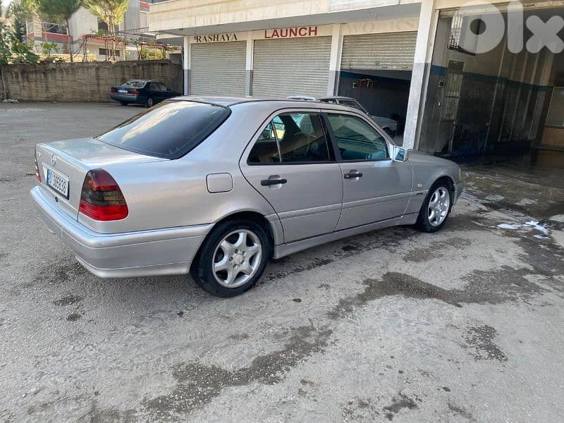 مرسيدس بنز 240/260/280 1999 0