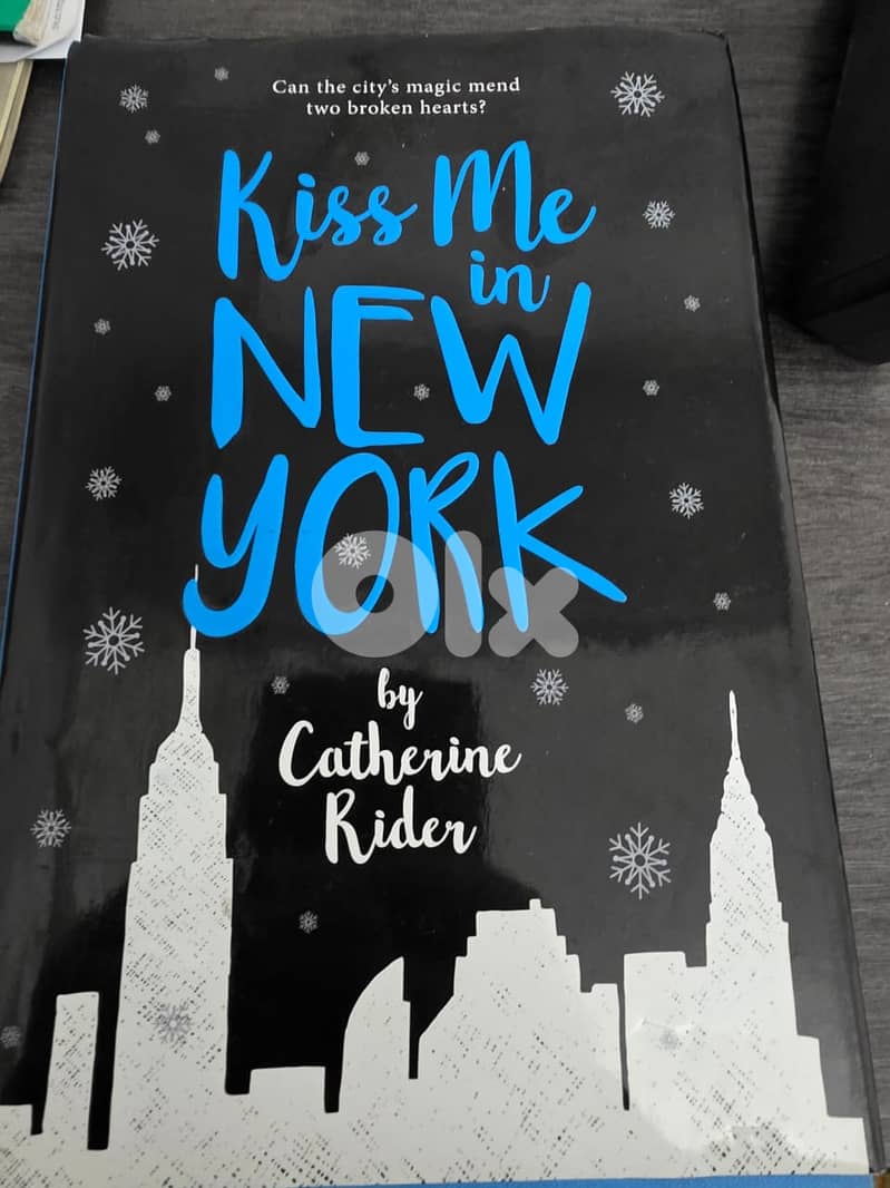 Kiss Me in New York by Catherine Rider. 0
