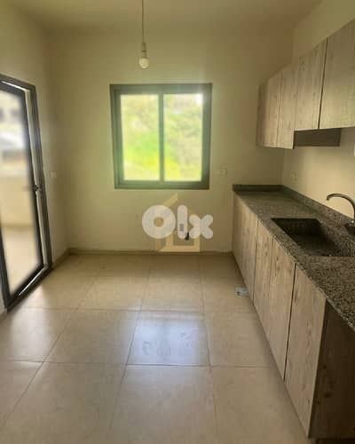 Apartment for sale in Dbayeh DH70 شقة للبيع في ضبية