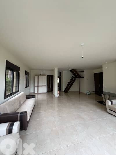 Duplex apartment for Sale in Jouret El Ballout