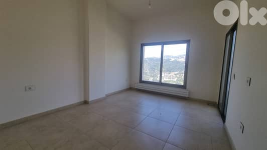 GMC282MAN Apartment for sale in Mazraat Yachouh - شقة للبيع