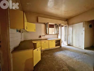 L20951 - 3-Bedroom Apartment For Sale in Achrafieh, Hotel Alexandre