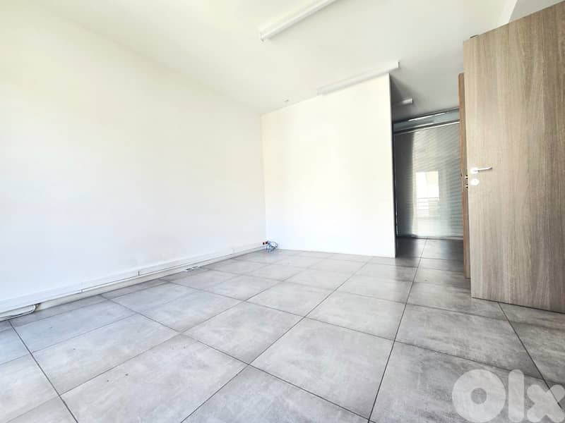 RAO26-4993 Office 130 m² for Rent – Downtown (Prime Location) 0