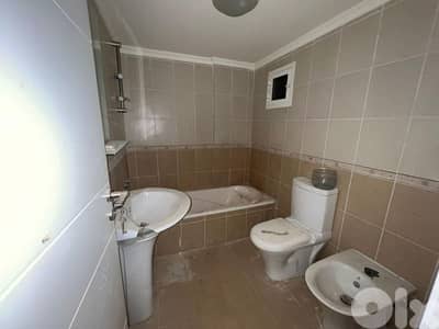 Apartment for Sale in Amchit 140m² ONLY for 95K في عمشيت