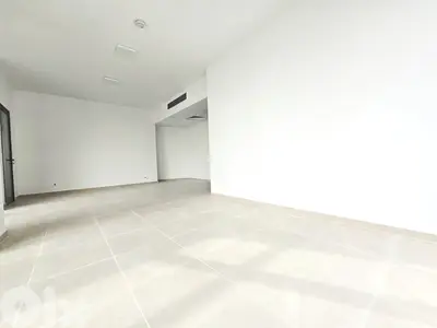 RAO26-4995 Office for Rent – Achrafieh (Main Road | Prime Location)