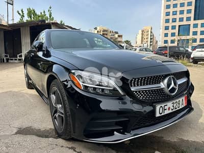 Mercedes-Benz   2019 C 300 4 Matic  very clean 60000 miles