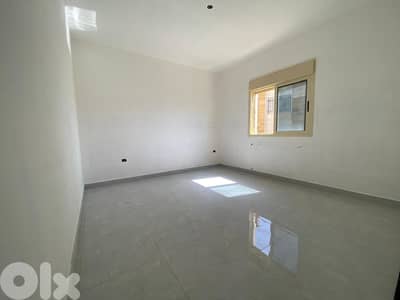 Apartment With Terrace For Sale In Bolonia شقة مع تراس للبيع في بولوني
