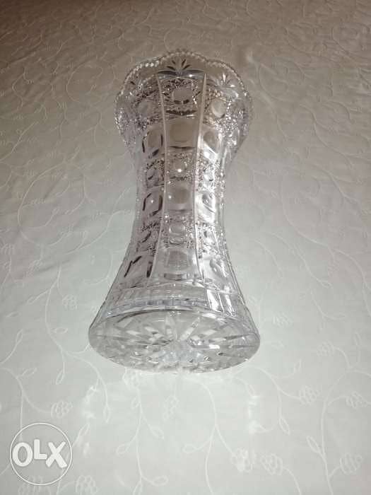 Crystal vase 100$ 3