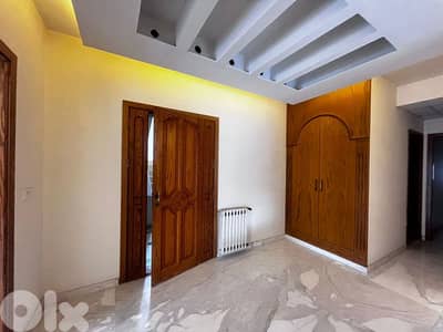 apartment For sale in monteverde شقة للبيع في منتيفردي