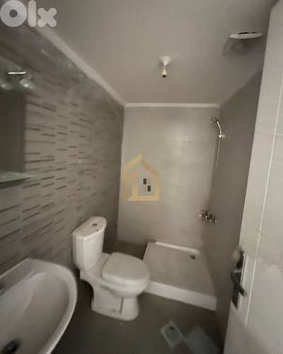 Apartment for sale in Cornet El Hamra DJ17 شقة  للبيع في قرنة الحمراء